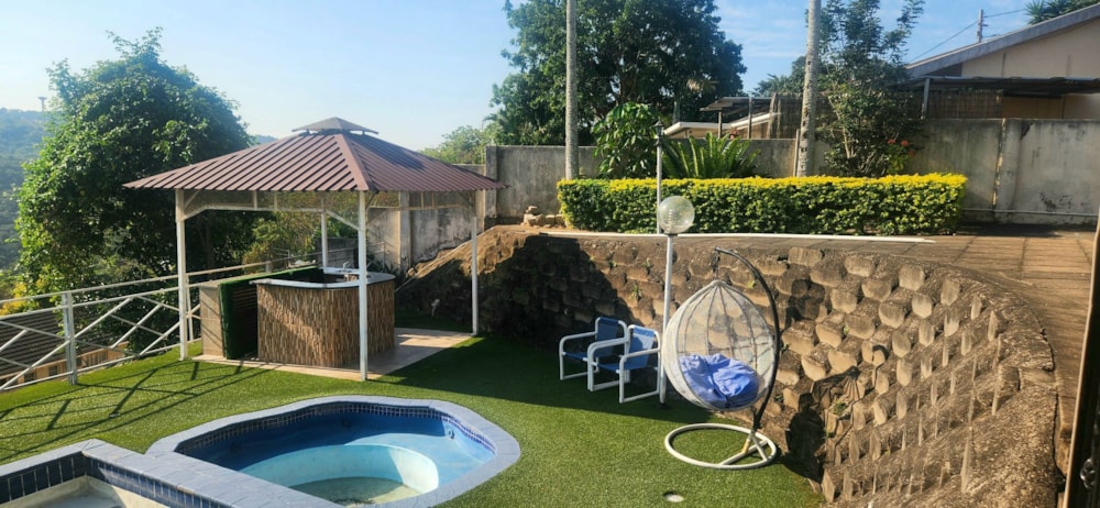 Security complex home for sale in Escombe - 1WB1664346