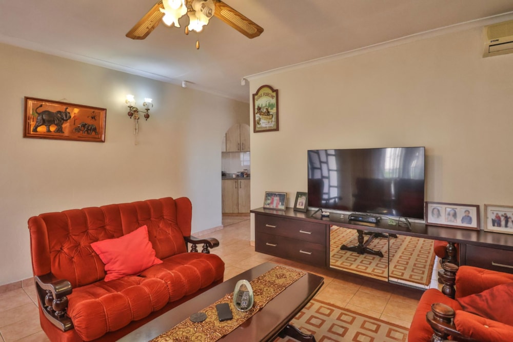 House for sale in Woodhurst - 1WB1662538 House for sale in Woodhurst - 1WB1662538