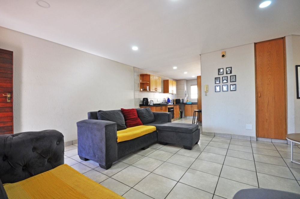 Apartment for sale in  Vanderbijlpark SW 5 - 1VT1662470