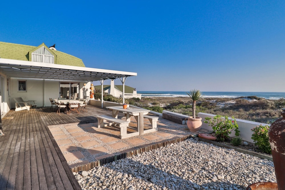 House for sale in Jakkalsfontein - LA1662512 House for sale in Jakkalsfontein - LA1662512