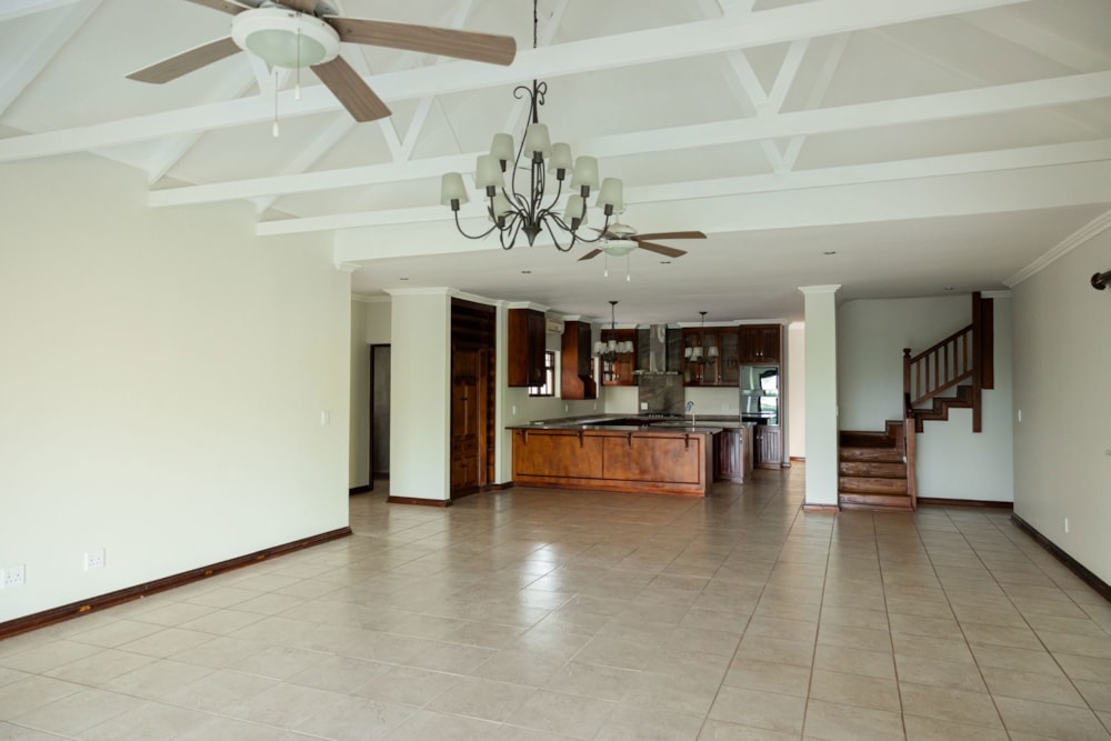 House for sale in Doornhoek - 1TA1662570 House for sale in Doornhoek - 1TA1662570