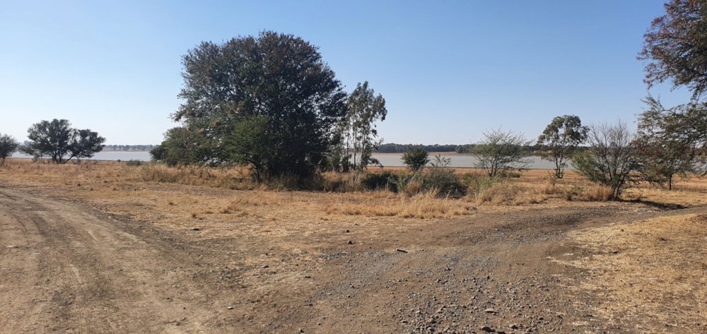 Cottage for sale in Oranjeville - 1VT1663782