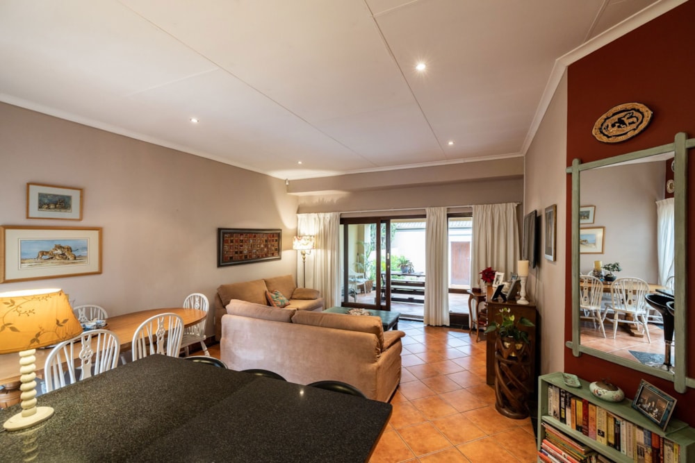 Townhouse let in Boardwalk Meander - PTL1686560 Townhouse let in Boardwalk Meander - PTL1686560