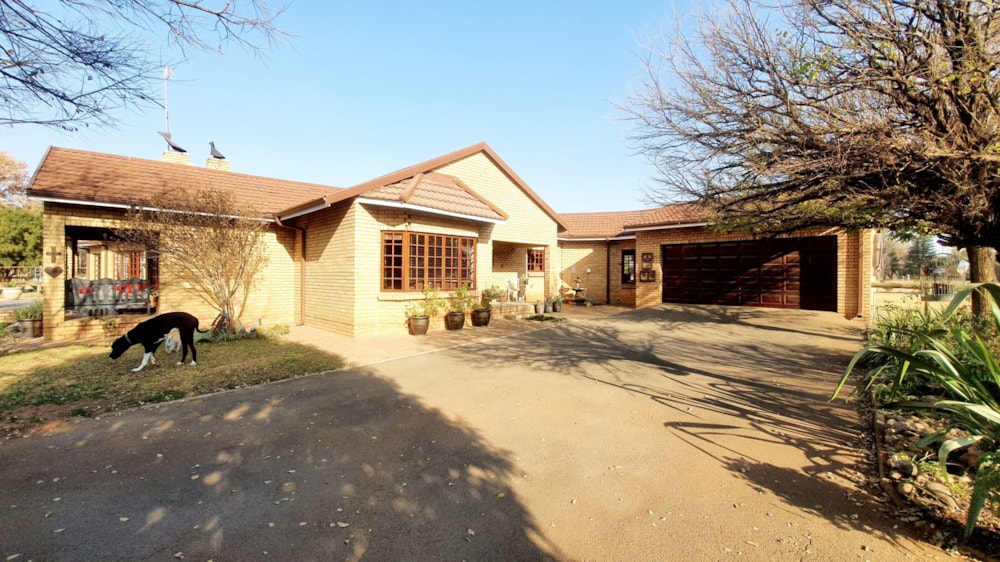 Smallholding for sale in Glen Donald - 1VT1663701 Smallholding for sale in Glen Donald - 1VT1663701