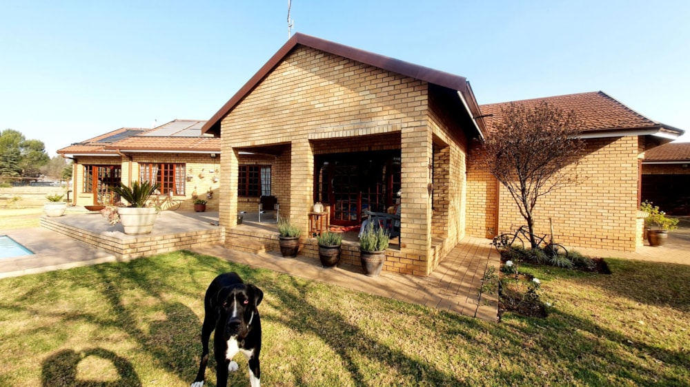 Smallholding for sale in Glen Donald - 1VT1663701 Smallholding for sale in Glen Donald - 1VT1663701