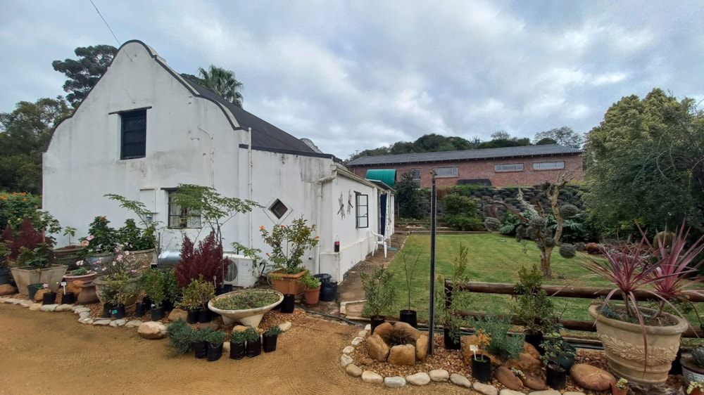 Commercial retail property for sale in Heidelberg, Garden Route - 1SR1663449