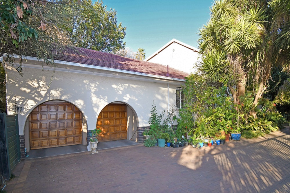 Double-storey house for sale in Glenhazel - BED1663414