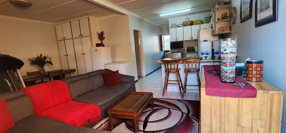 Townhouse sold in Cradock - 1KK1663344 Townhouse sold in Cradock - 1KK1663344