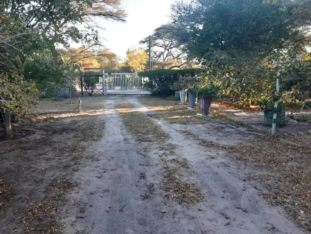 House for sale in Maun, Botswana - 3BO1663698 House for sale in Maun, Botswana - 3BO1663698