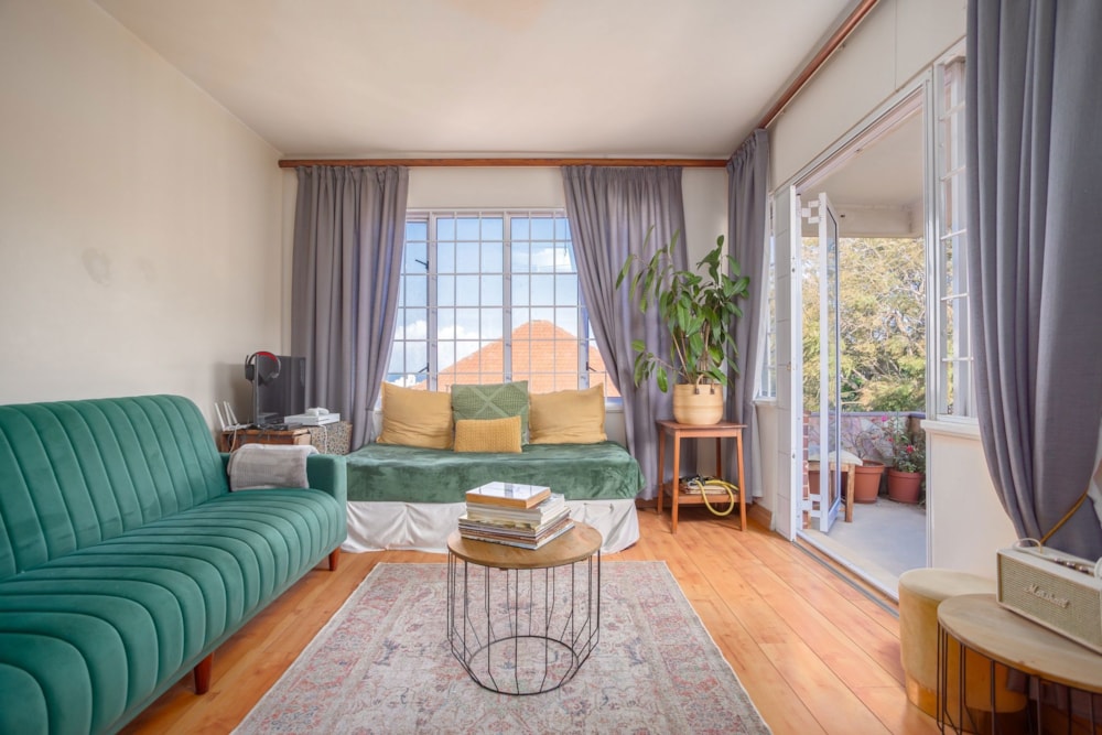 Apartment sold in Morningside, Durban - 1DA1670594 Apartment sold in Morningside, Durban - 1DA1670594