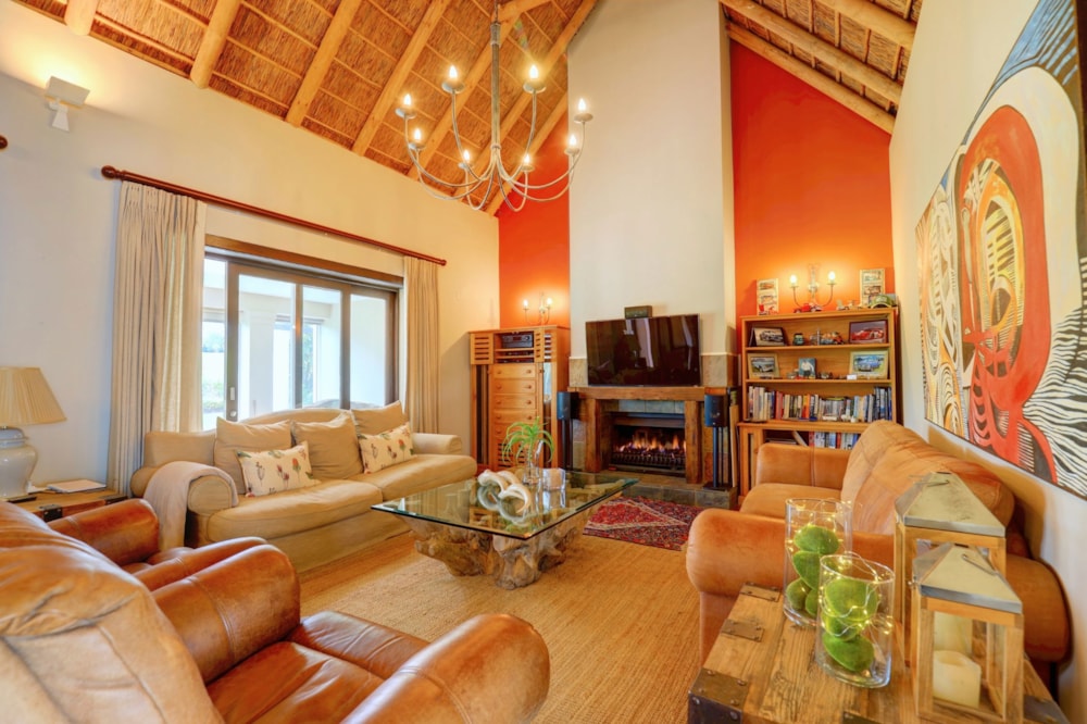 Golf estate house for sale in Fancourt - GEO1745358 Golf estate house for sale in Fancourt - GEO1745358