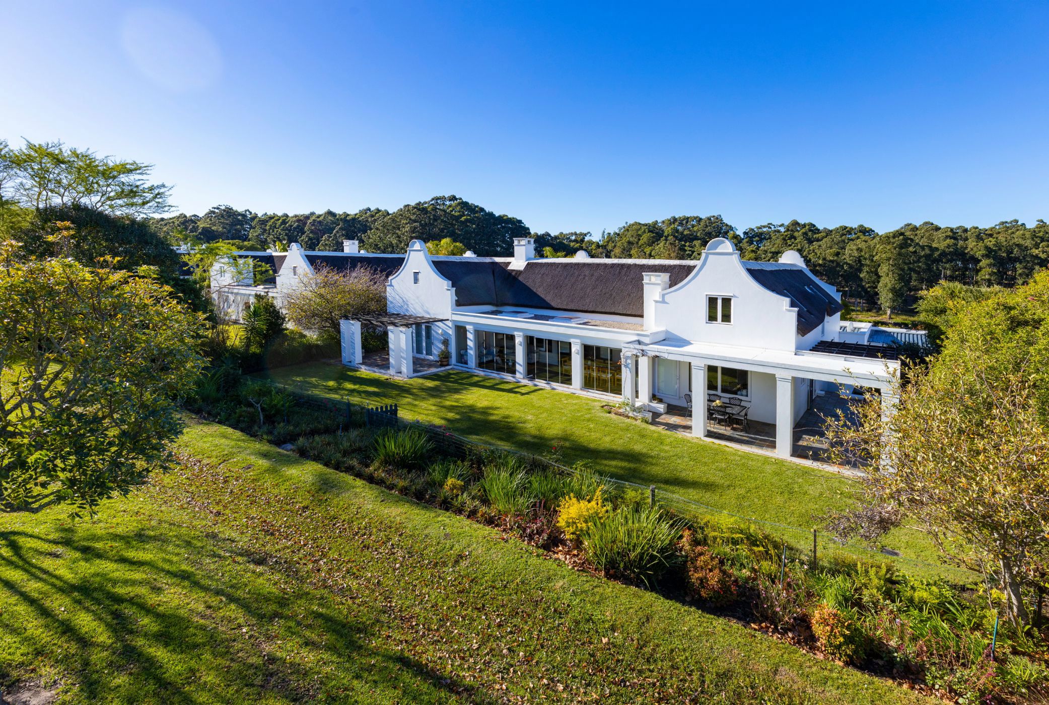 Golf estate house for sale in Fancourt - GEO1745358