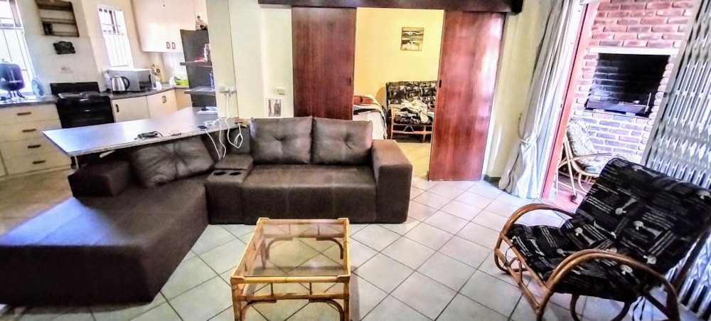 Apartment for sale in Uvongo - 1PSH1661530 Apartment for sale in Uvongo - 1PSH1661530