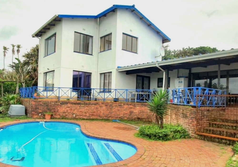 Double-storey house for sale in Leisure Bay - 1PD1660943 Double-storey house for sale in Leisure Bay - 1PD1660943