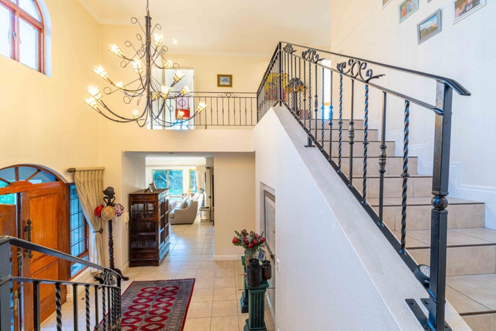 Security estate home sold in Beverley - FW1685798 Security estate home sold in Beverley - FW1685798