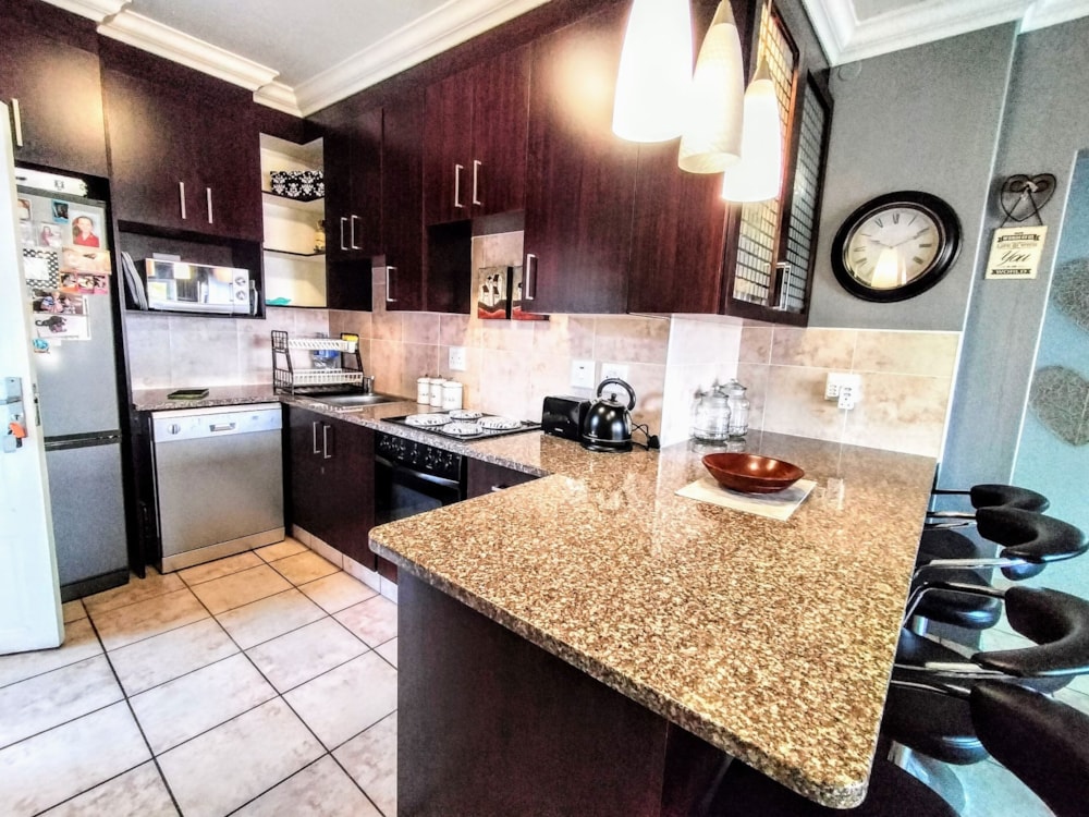 Apartment for sale in Margate - 1PSH1663574