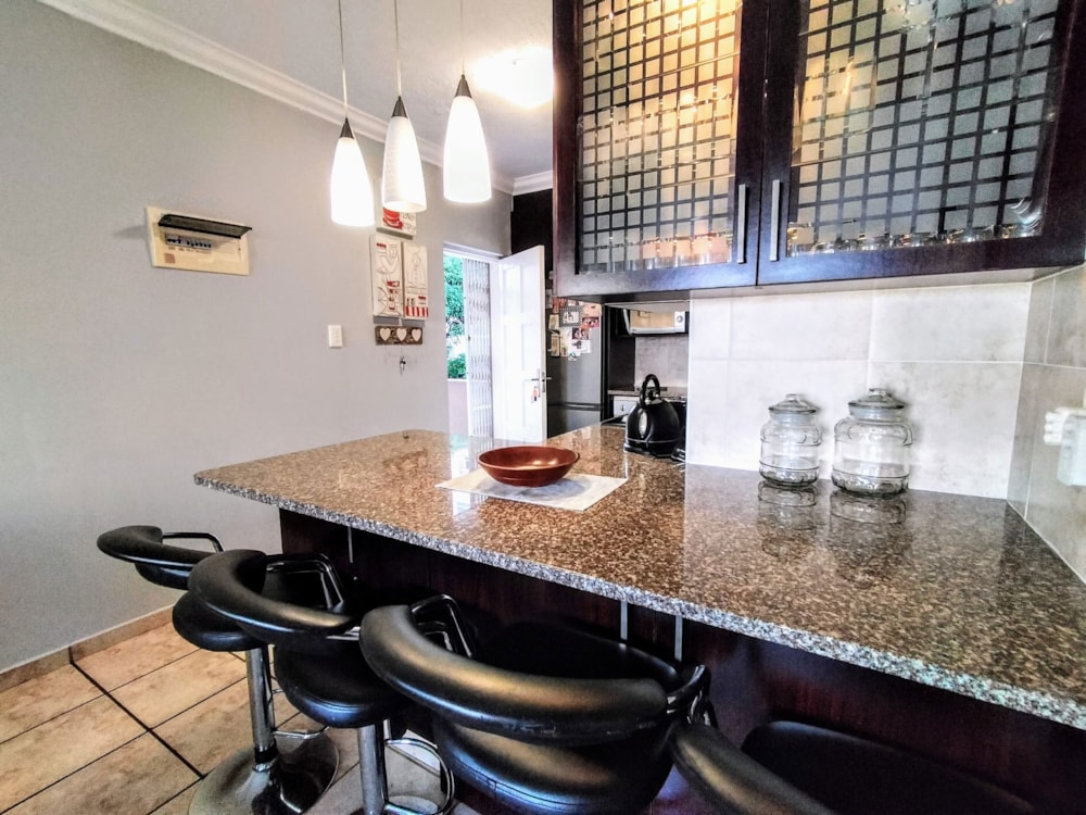 Apartment for sale in Margate - 1PSH1663574