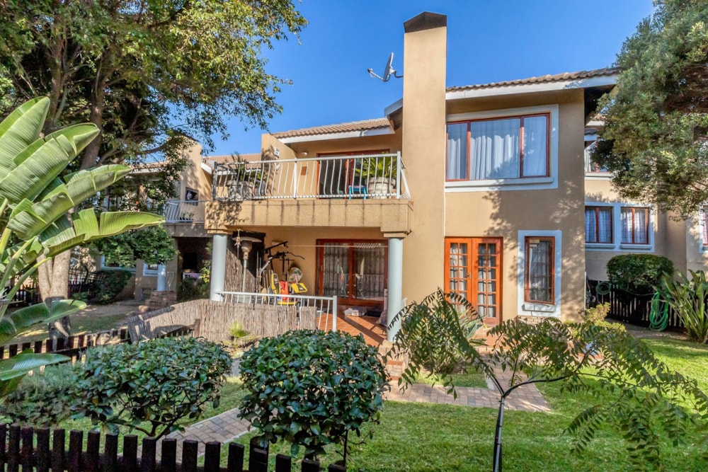 Apartment for sale in Paulshof - FW1715264