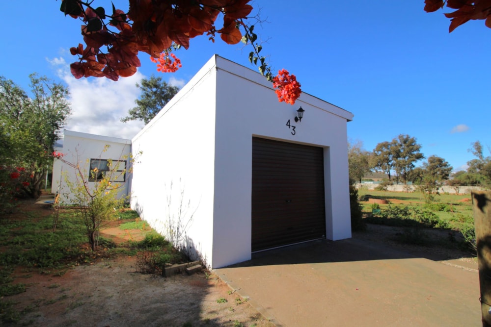 House for sale in Aurora, West Coast - LA1662740