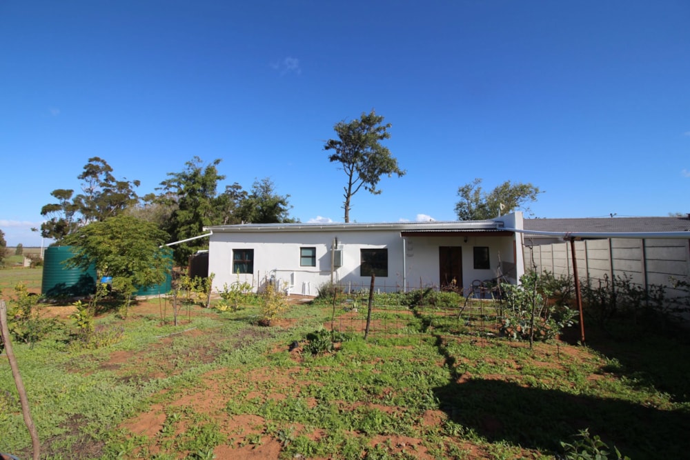 House for sale in Aurora, West Coast - LA1662740