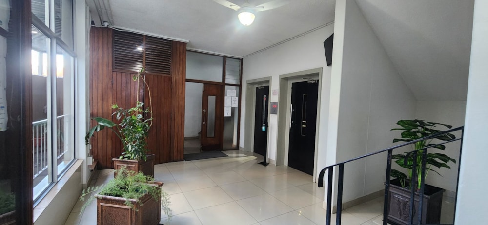 Apartment for sale in South Beach Durban - 1DA1661275 Apartment for sale in South Beach Durban - 1DA1661275