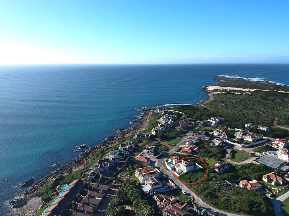 Double-storey house sold in Santareme - 1SA1662298 Double-storey house sold in Santareme - 1SA1662298