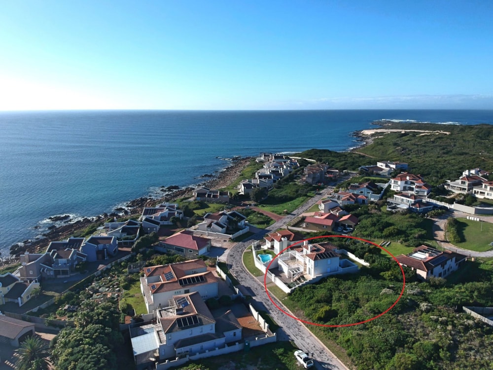 Double-storey house sold in Santareme - 1SA1662298 Double-storey house sold in Santareme - 1SA1662298