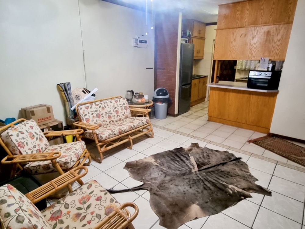 Townhouse sold in Uitsig, Bloemfontein - 1BX1661457 Townhouse sold in Uitsig, Bloemfontein - 1BX1661457