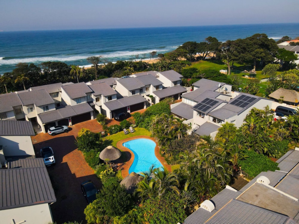 Townhouse for sale in uMhlanga Rocks - 1ND1559856