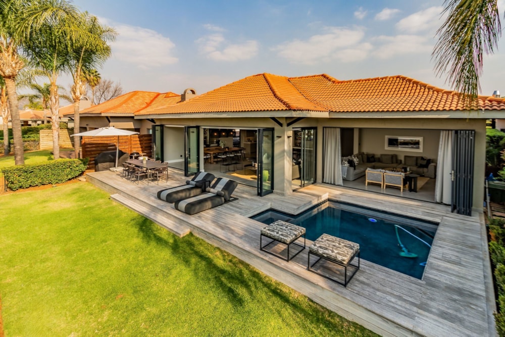 Golf estate house for sale in Pecanwood - 1HR1664104 Golf estate house for sale in Pecanwood - 1HR1664104