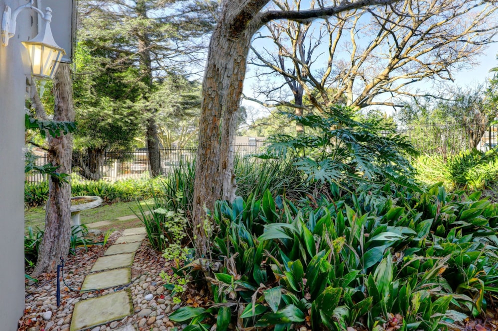 House let in Durbanville Hills - NSL1666670 House let in Durbanville Hills - NSL1666670