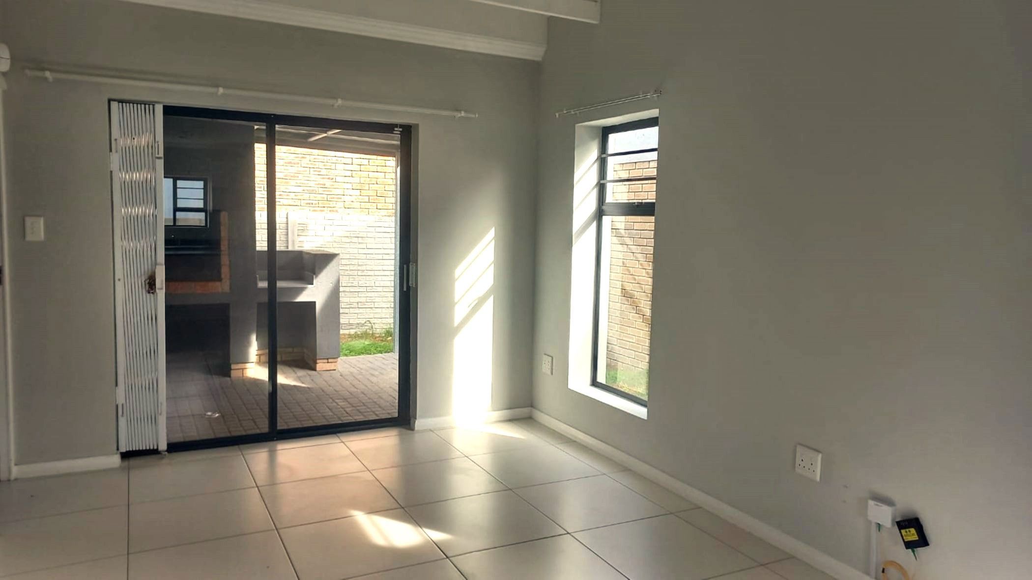 Apartment to rent in Fairview, Port Elizabeth, Gqeberha - 1PLZ1751723