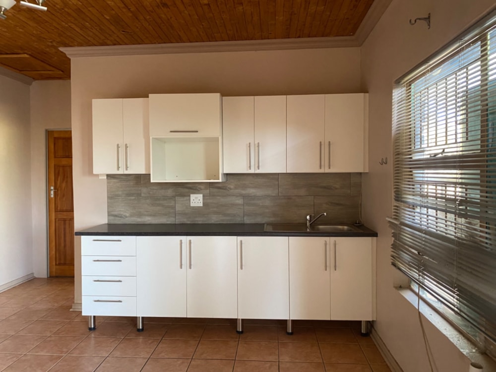 Apartment let in Signal Hill, Newcastle - 1NW1709457