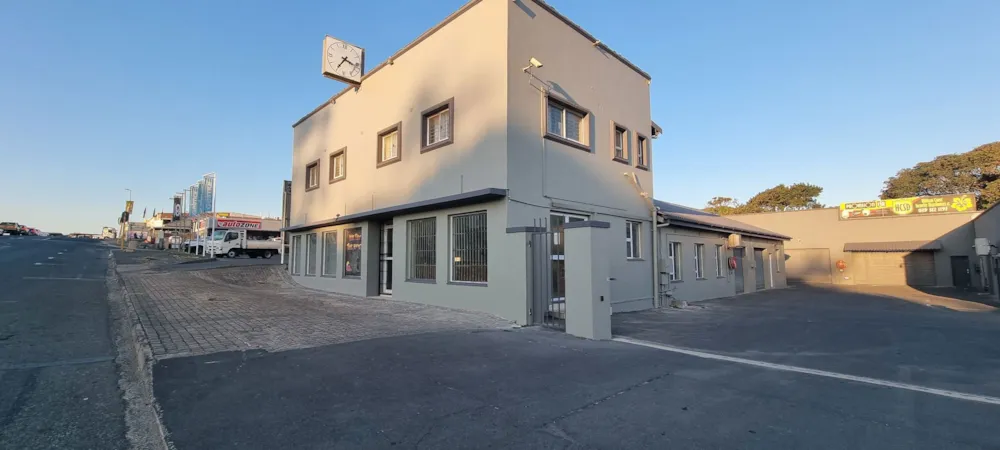 Commercial Building let in Uvongo - 1PSH1667988