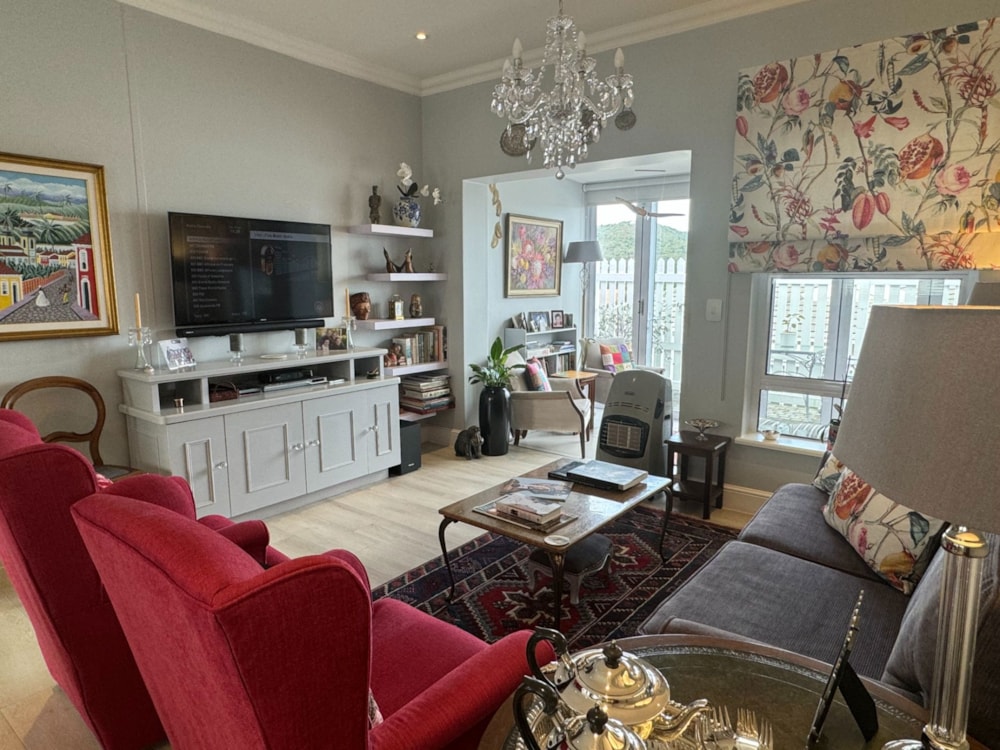 House for sale in Hunters Home - 1KG1666542