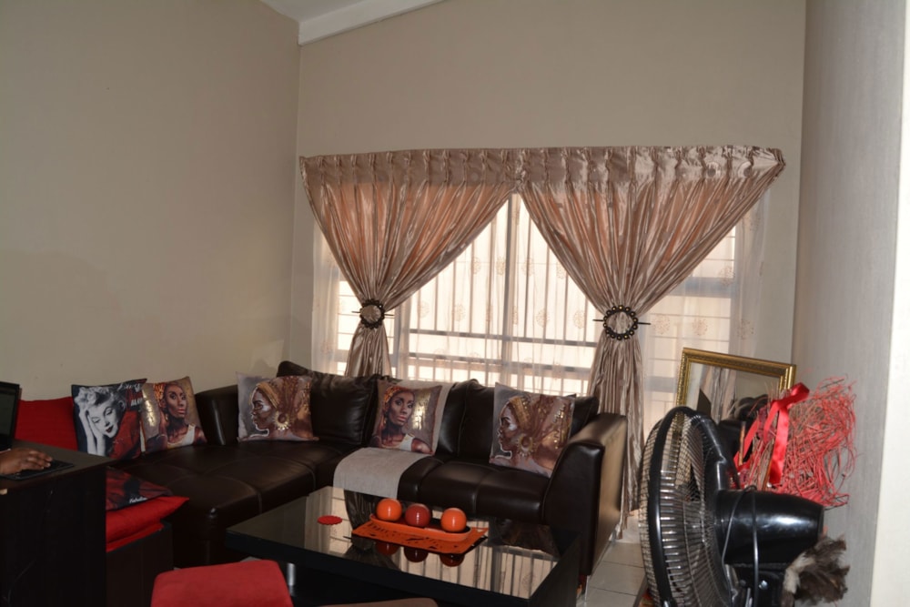 Apartment for sale in Nelspruit (Mbombela) - 1NS1633334 Apartment for sale in Nelspruit (Mbombela) - 1NS1633334