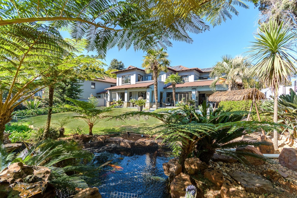 Multi-storey house for sale in Bedfordview - BED1667098 Multi-storey house for sale in Bedfordview - BED1667098