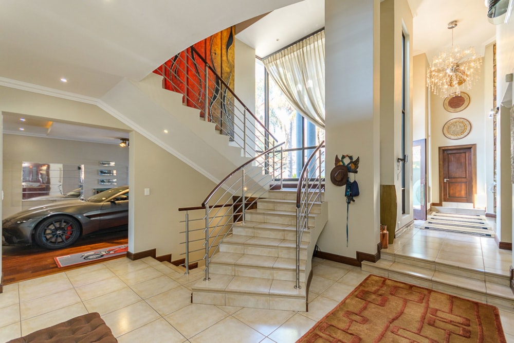 Multi-storey house for sale in Bedfordview - BED1667098 Multi-storey house for sale in Bedfordview - BED1667098