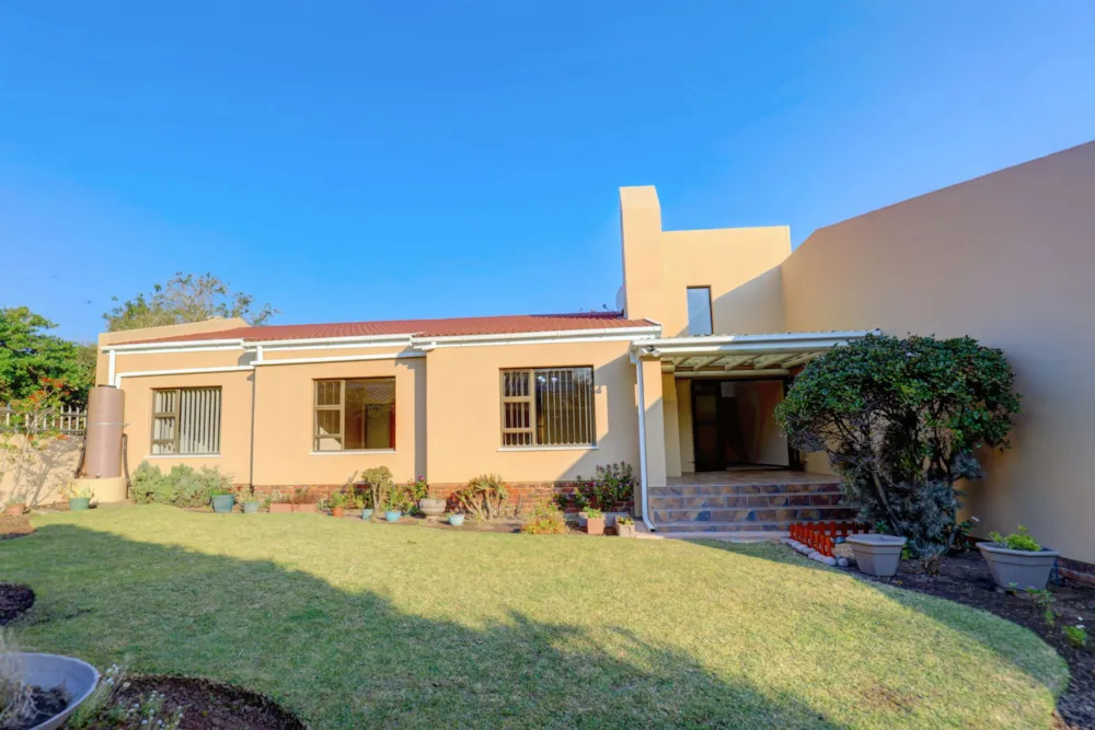 House let in Heather Park, George - GEO1725742 House let in Heather Park, George - GEO1725742