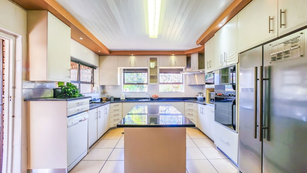 Single-storey house sold in Groenvlei, Paarl - TK1691353 Single-storey house sold in Groenvlei, Paarl - TK1691353