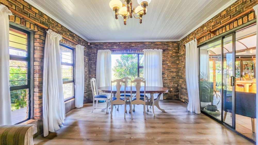 Single-storey house sold in Groenvlei, Paarl - TK1691353 Single-storey house sold in Groenvlei, Paarl - TK1691353