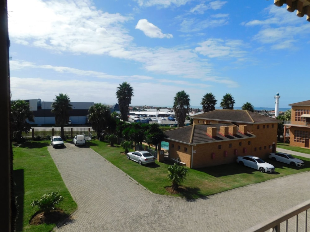 Apartment for sale in Bluewater Bay, Port Elizabeth, Gqeberha - 1PLZ1664593 Apartment for sale in Bluewater Bay, Port Elizabeth, Gqeberha - 1PLZ1664593