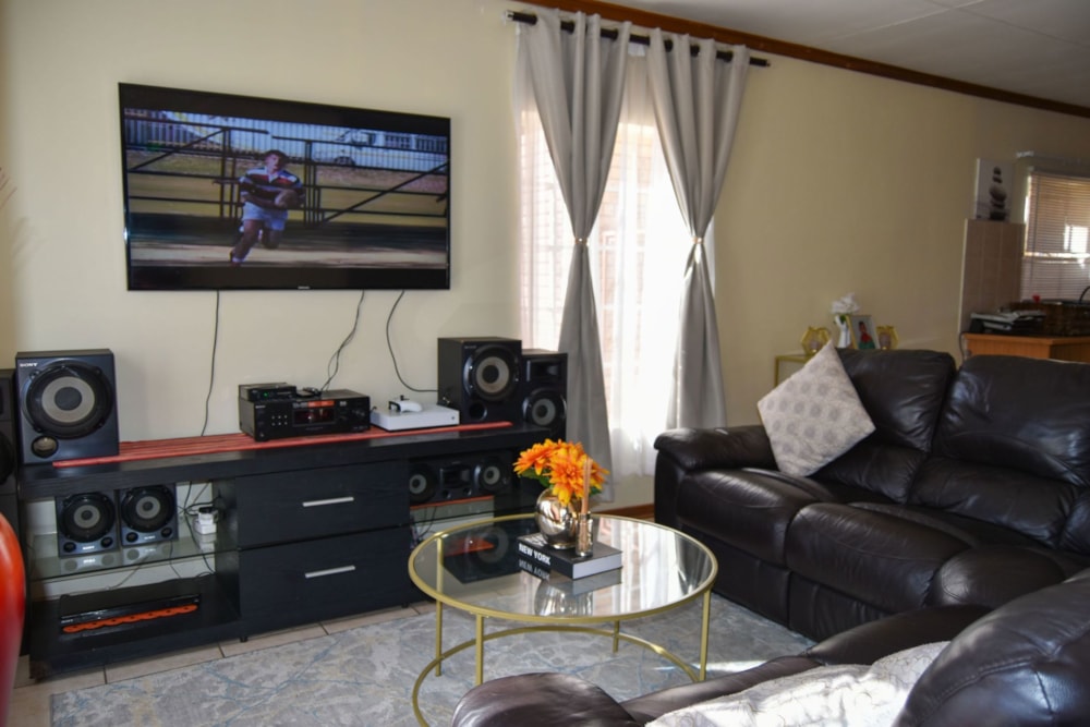 Townhouse sold in Langenhovenpark - 1BX1665194 Townhouse sold in Langenhovenpark - 1BX1665194