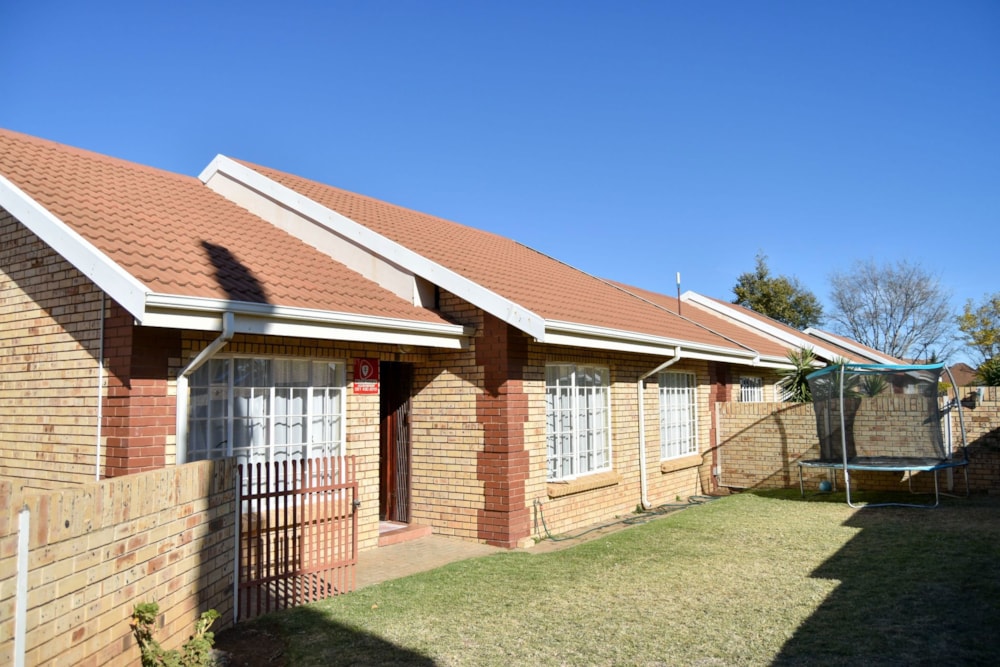 Townhouse sold in Langenhovenpark - 1BX1665194 Townhouse sold in Langenhovenpark - 1BX1665194