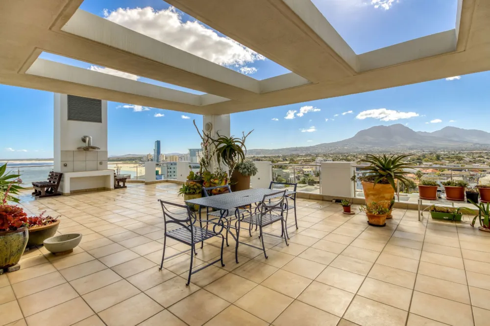 Apartment sold in Strand North - SW1699841 Apartment sold in Strand North - SW1699841