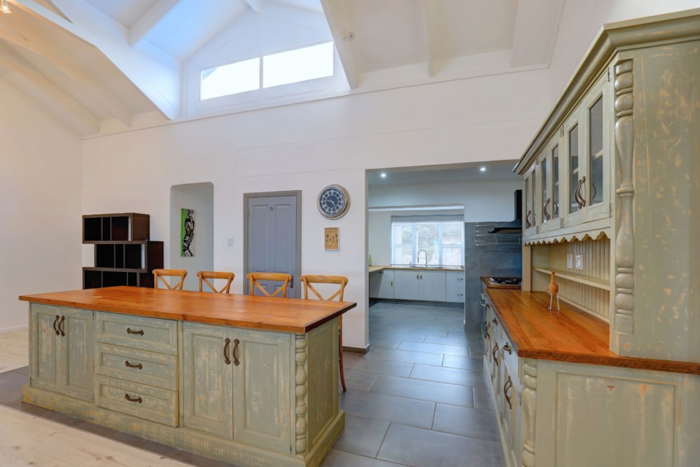 Townhouse for sale in Pinnacle Point Golf Estate - 1MB1665144 Townhouse for sale in Pinnacle Point Golf Estate - 1MB1665144