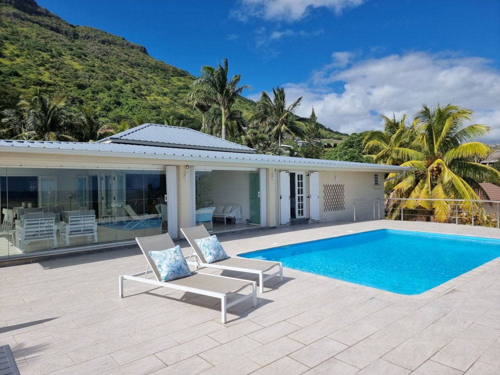 Single-storey house for sale in Black River, Mauritius - MUR1665923