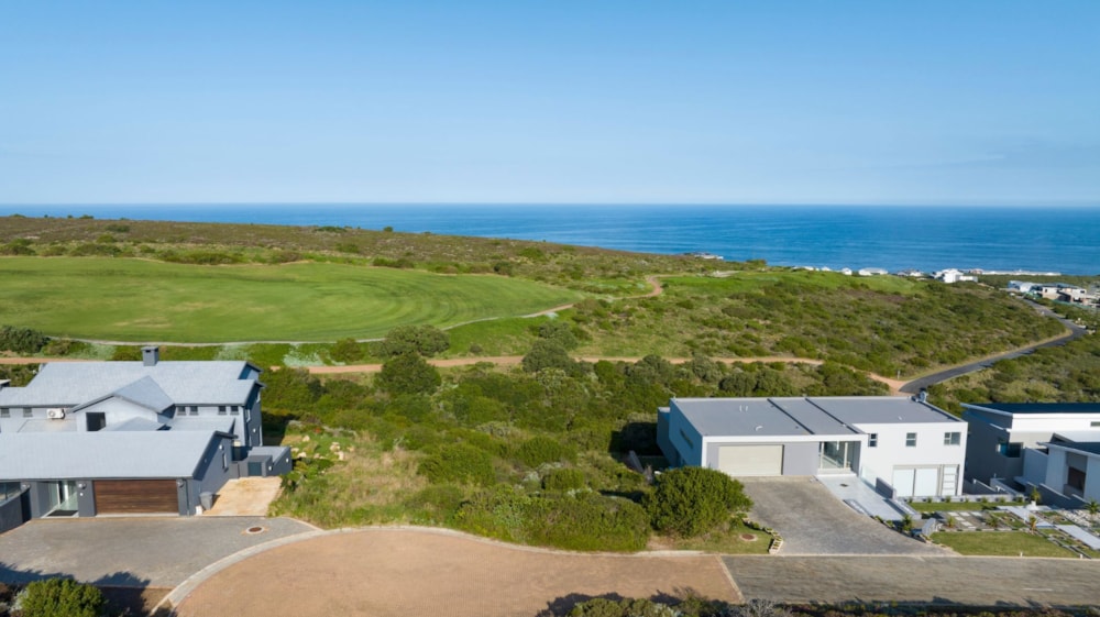Residential vacant land for sale in Pinnacle Point Golf Estate - 1MB1664159