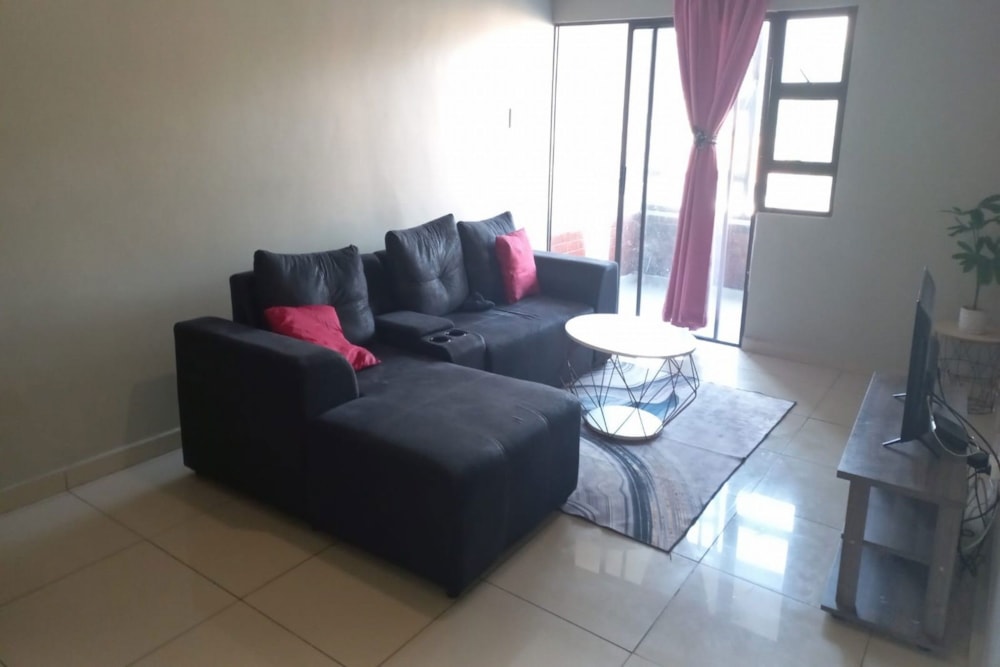Apartment for sale in Amanzimtoti - 1WB1666562 Apartment for sale in Amanzimtoti - 1WB1666562