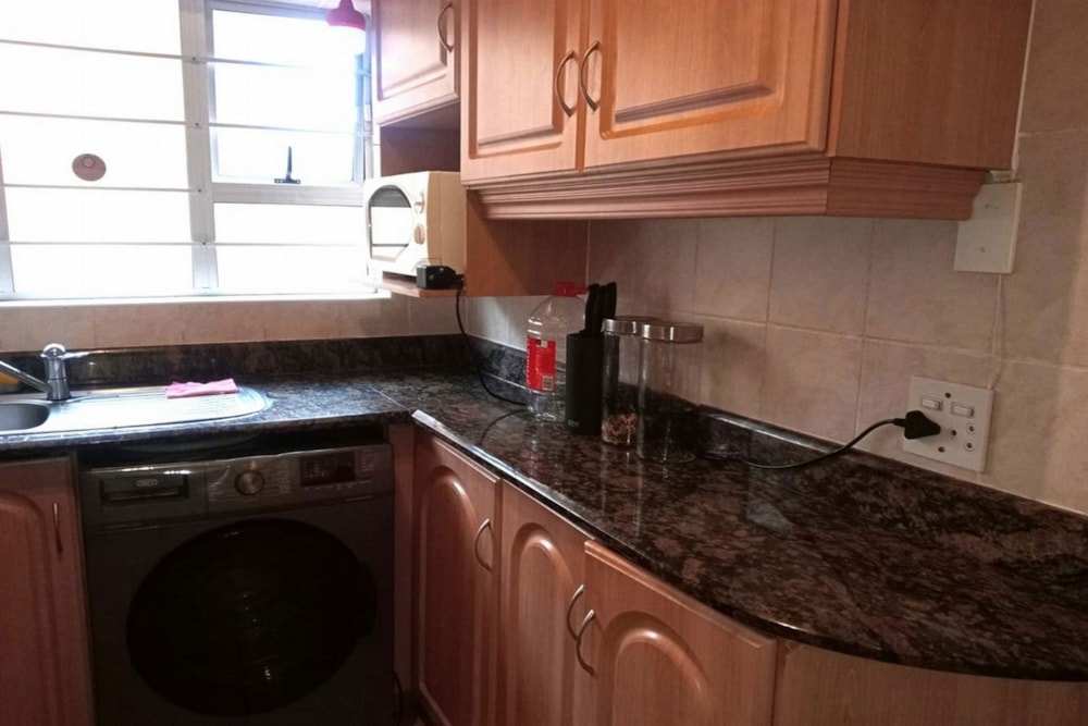 Apartment for sale in Amanzimtoti - 1WB1664227 Apartment for sale in Amanzimtoti - 1WB1664227